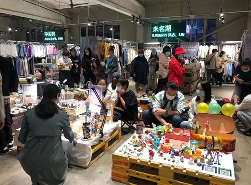 京東 小奧汀 三頓半 當(dāng)紅電商品牌為何紛紛擁抱線下市場(chǎng)